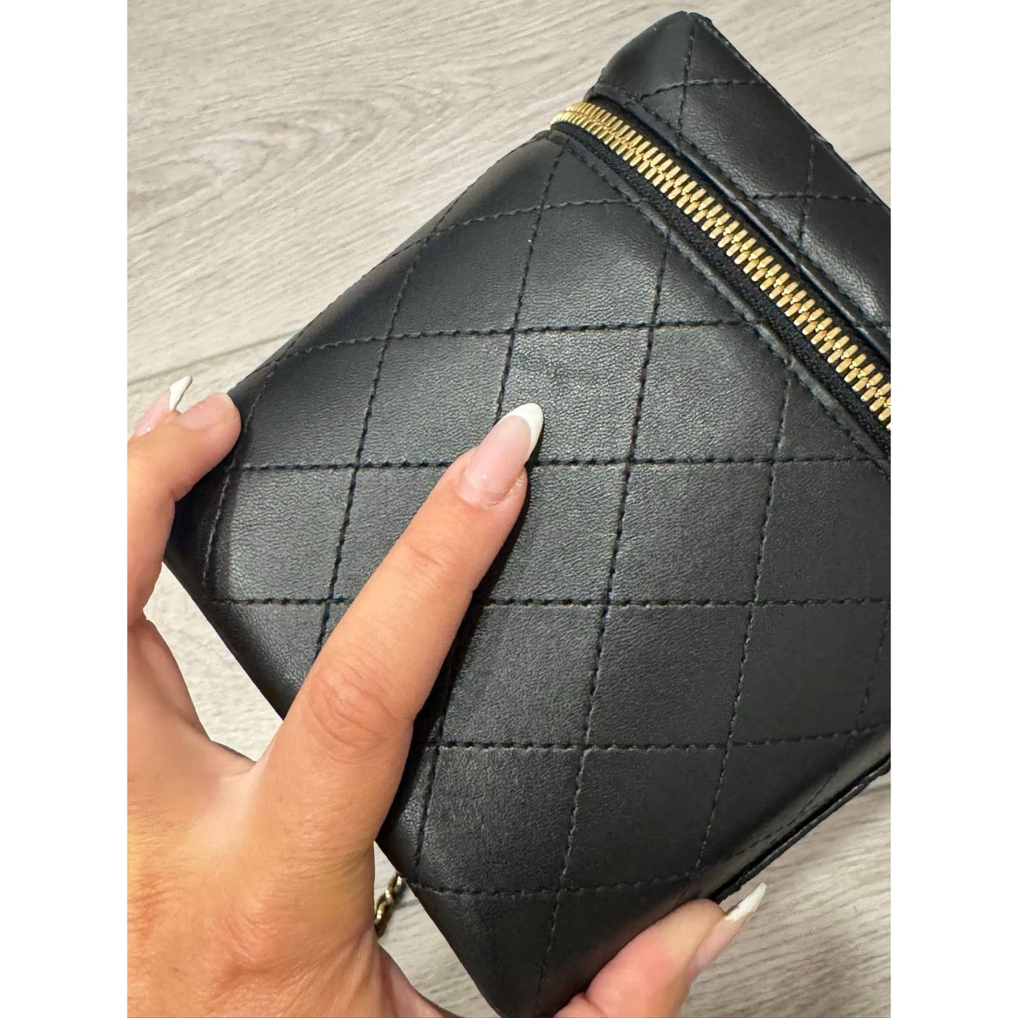 Chanel vintage lambskin vanity black with light gold hardware