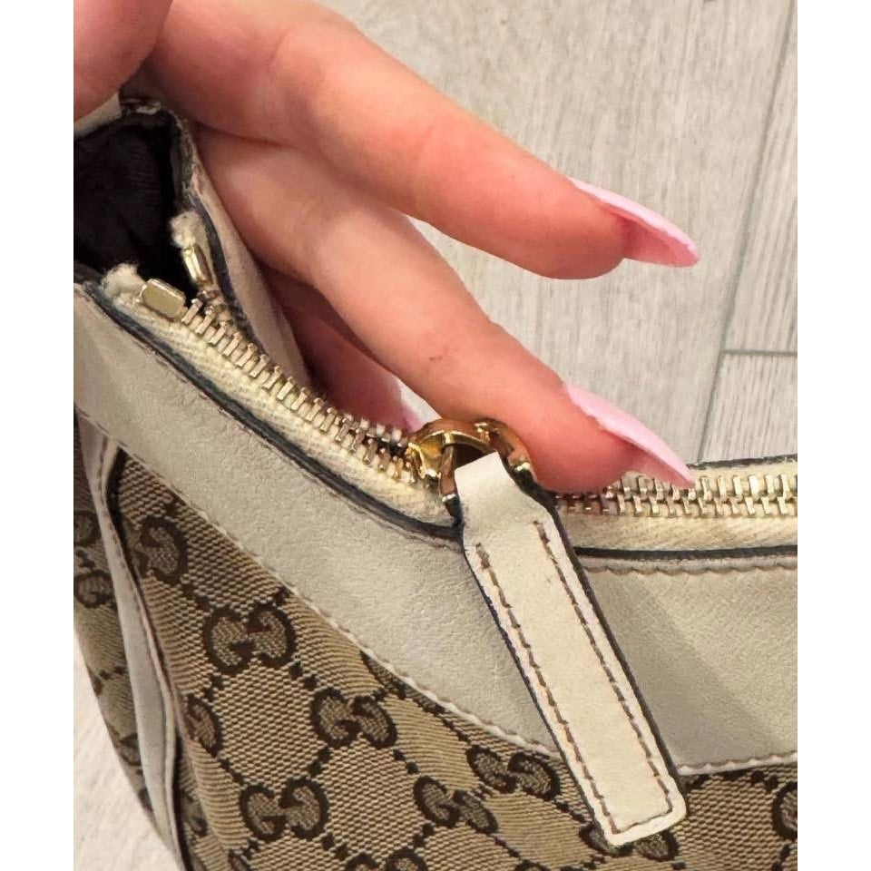 Gucci vintage hobo bag