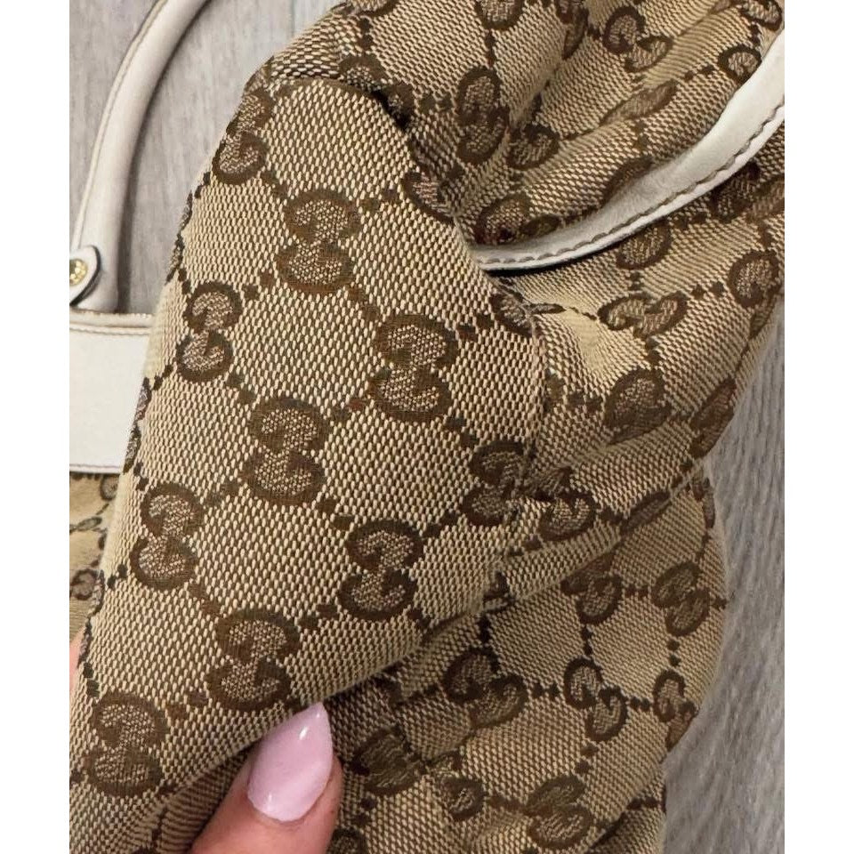 Gucci vintage hobo bag