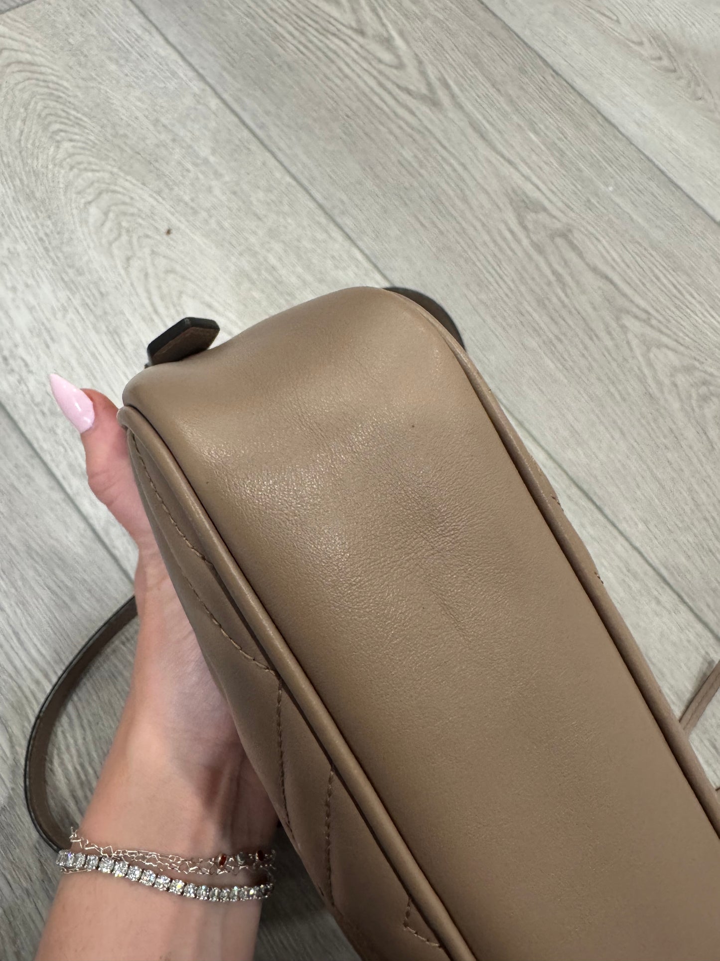 G marmont beige crossbody