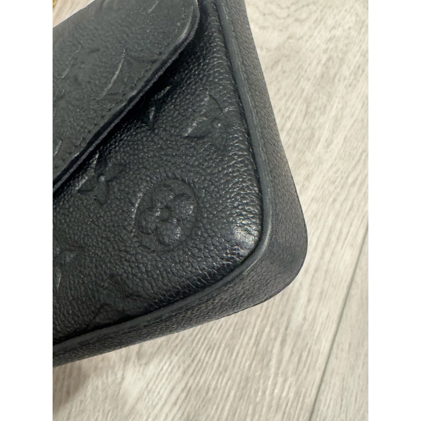 Lv pouchette Felicie