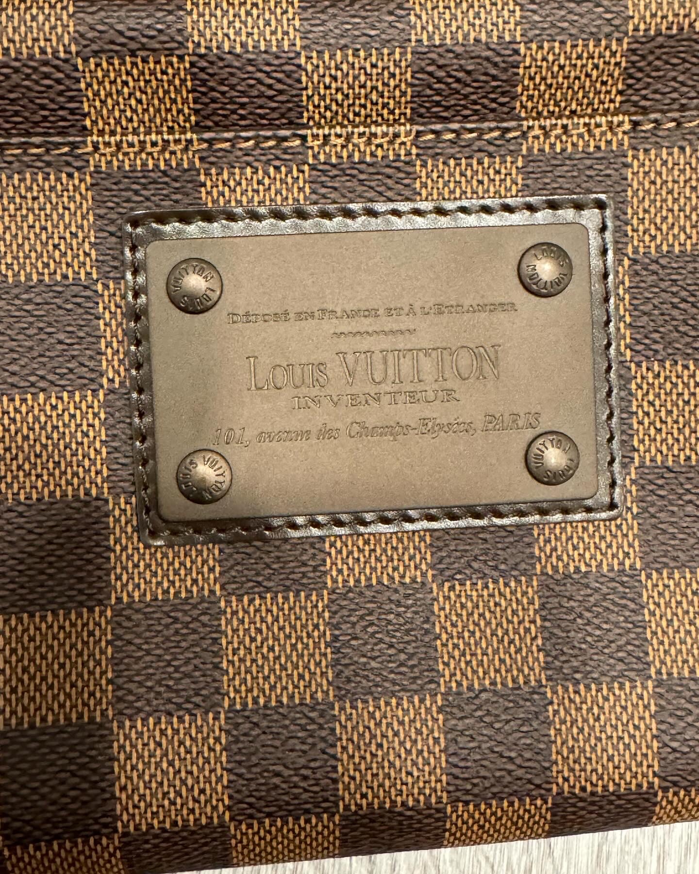 Louis Vuitton Brooklyn Bumbag