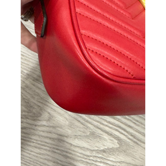 Gucci marmont red camera bag