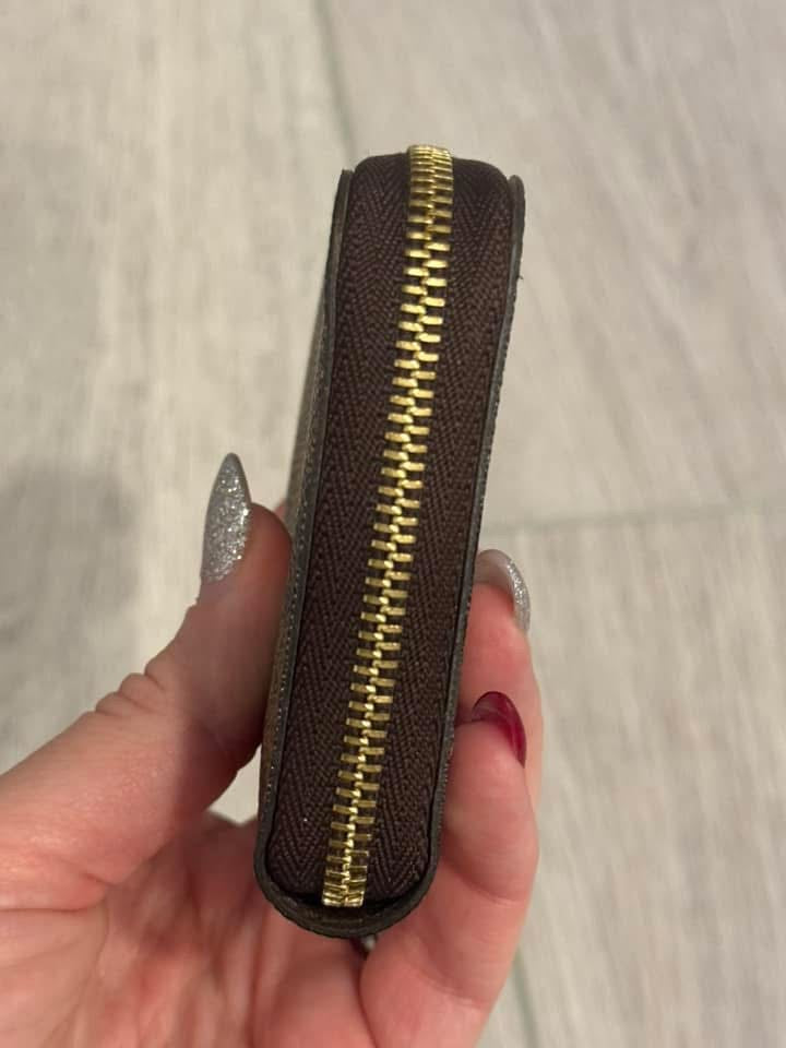 Lv zippy coin purse