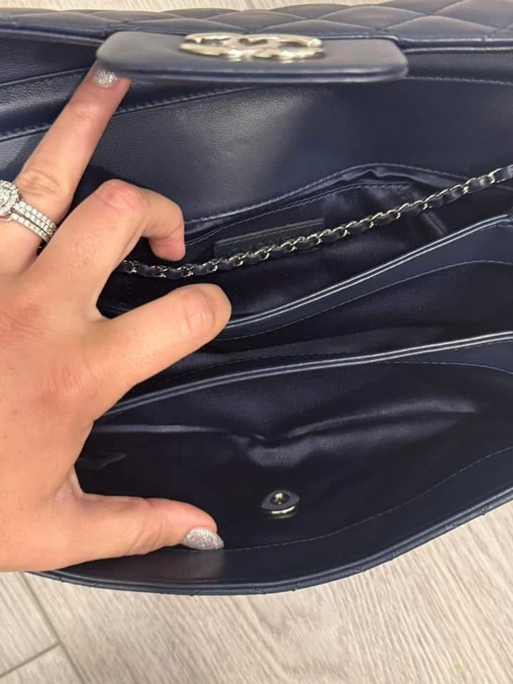 Cc by 4 quilted flap navy