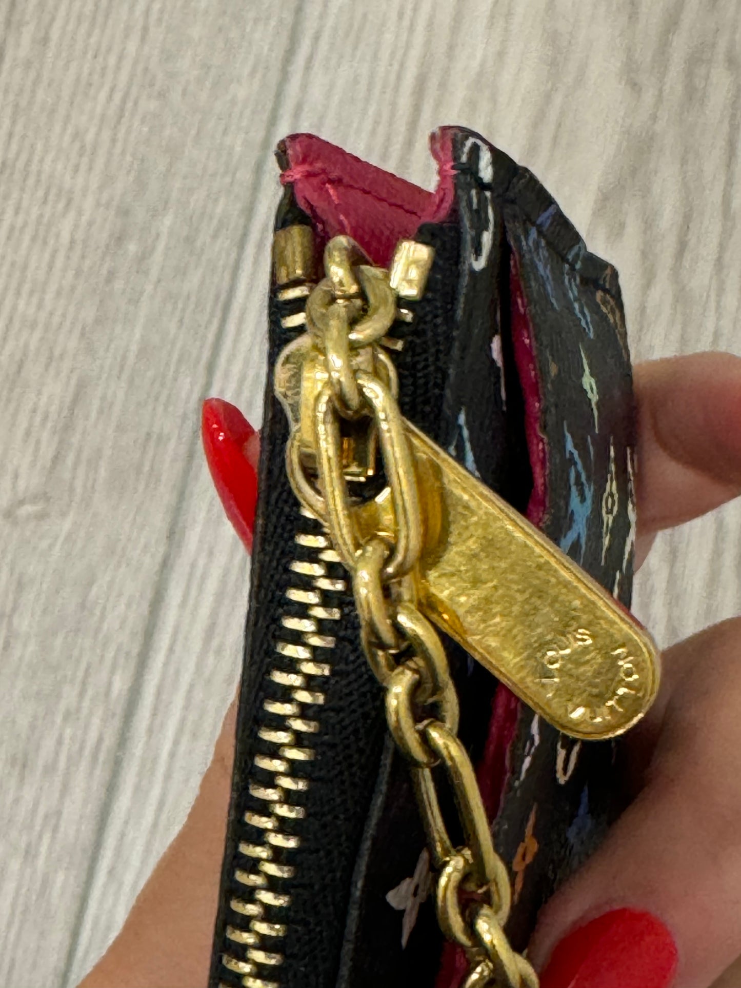 Louis Vuitton Murkami Key Cles