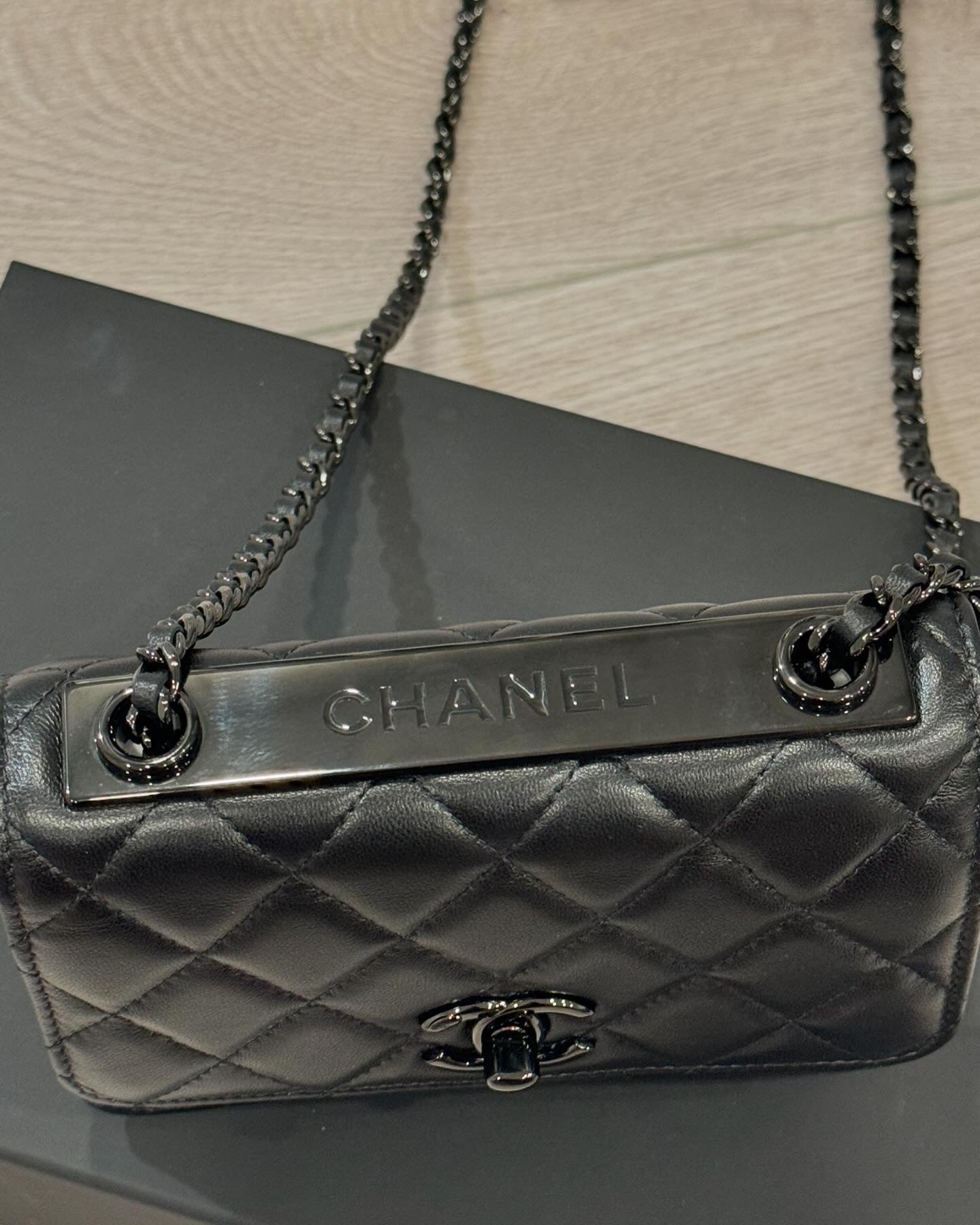 C C Lambskin Quilted Trendy Wallet On Chain WOC So Black.